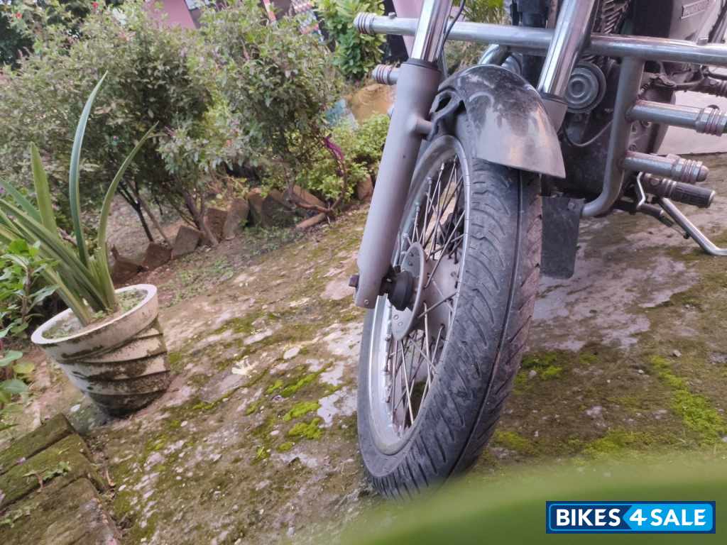 Royal Enfield Thunderbird 350