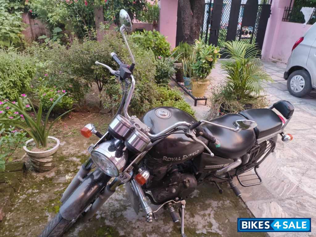 Royal Enfield Thunderbird 350