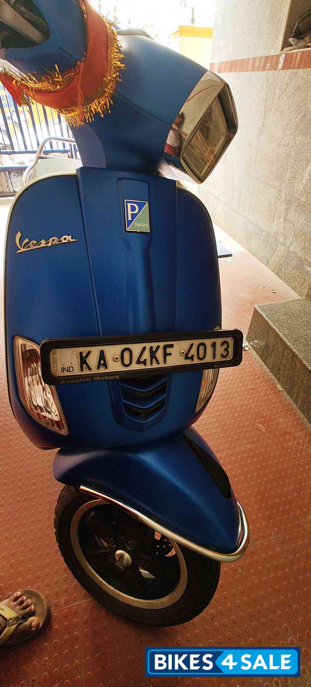 Matt Blue Vespa SXL 125 Matt Blue Vespa SXL 125