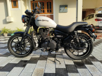 White Royal Enfield Thunderbird X 350