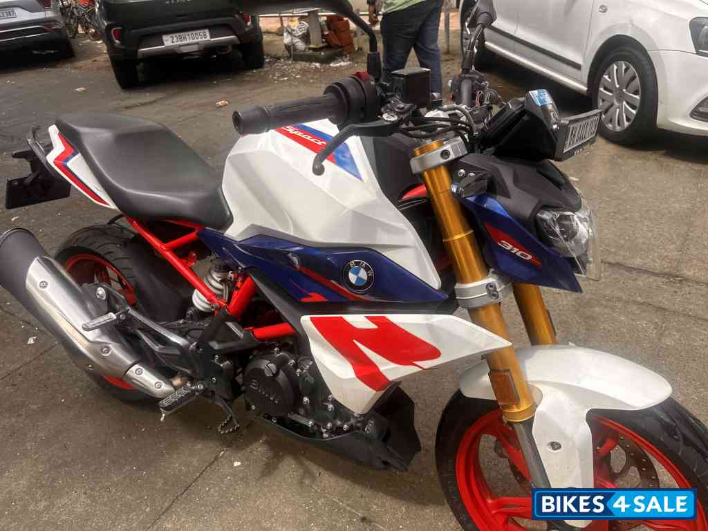 BMW G 310 R