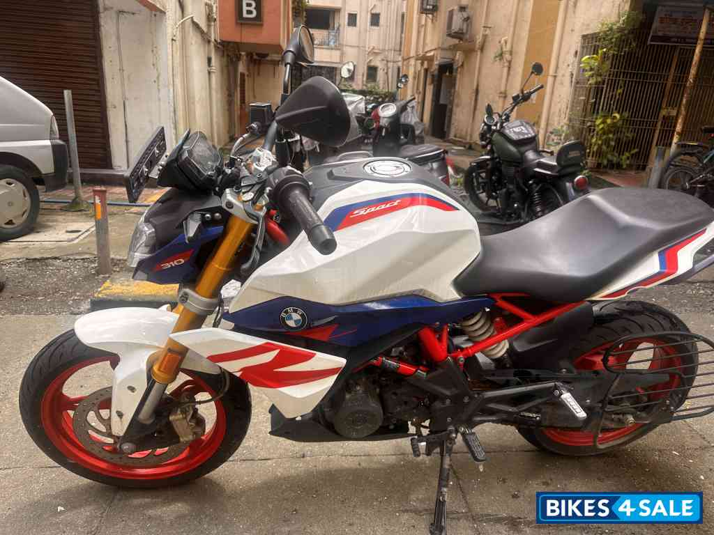 BMW G 310 R