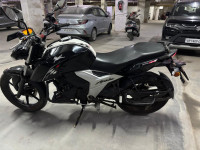 Black TVS Apache RTR 160 4V