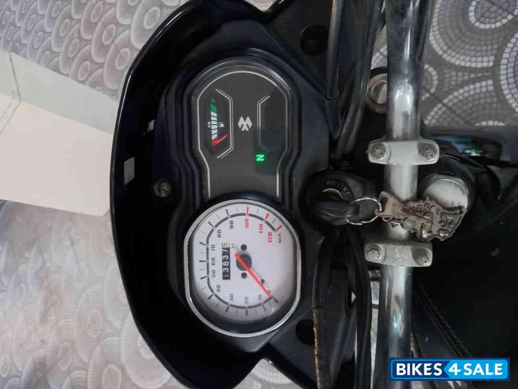 Black Bajaj Platina 110 Electric Start Drum Black Bajaj Platina 110 Electric Start Drum