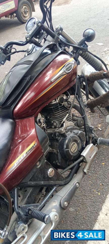 Brown Bajaj Avenger Street 150