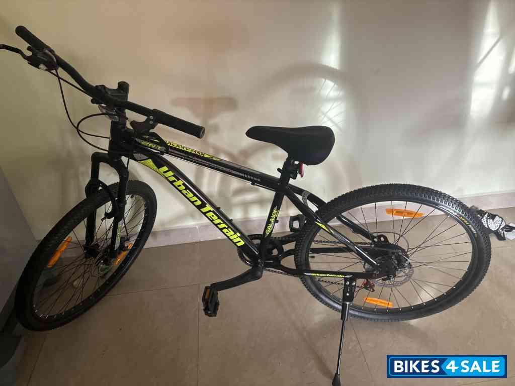 Bicycle  Urban terrain