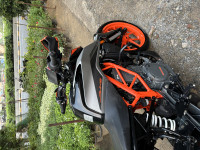 Silver Matallic Matt KTM Duke 390 BS6