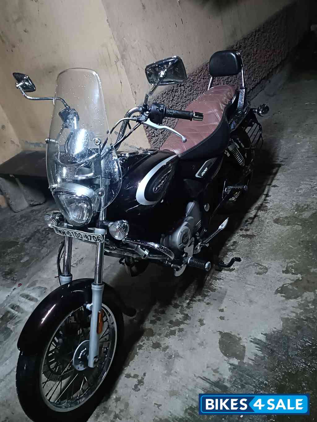 Bajaj Avenger Cruise 220 BS6