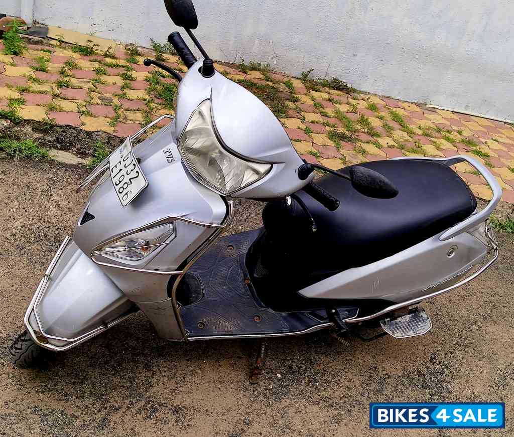 Silver TVS Jupiter