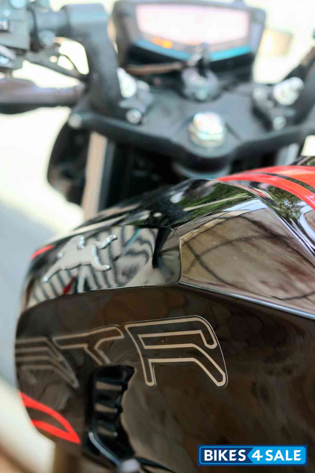 TVS Apache RTR 200 Fi 4V