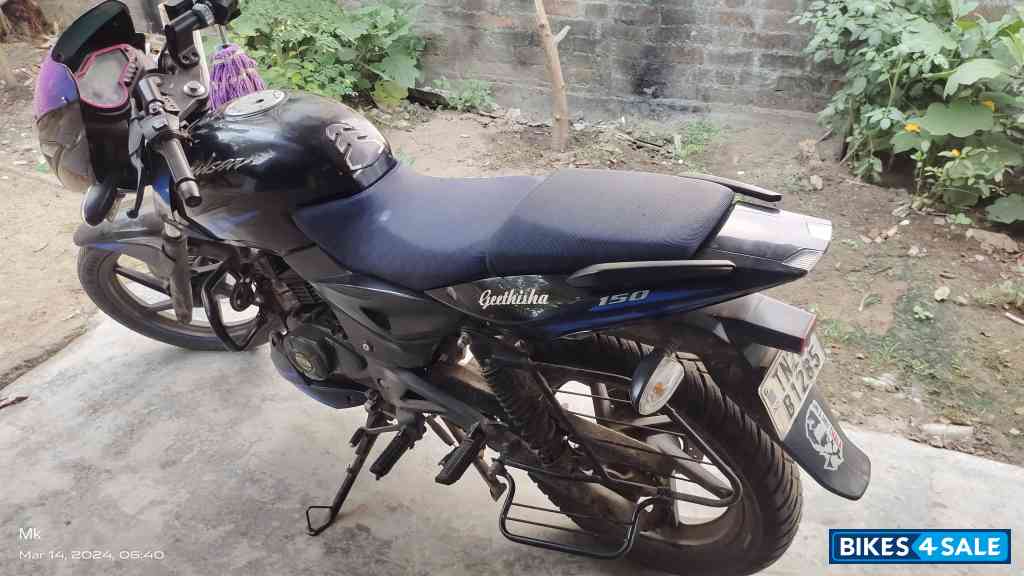 Bajaj Pulsar 150 Twin Disc BS6