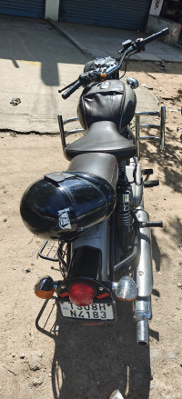 Gun Metal Grey Royal Enfield Classic Gunmetal Grey