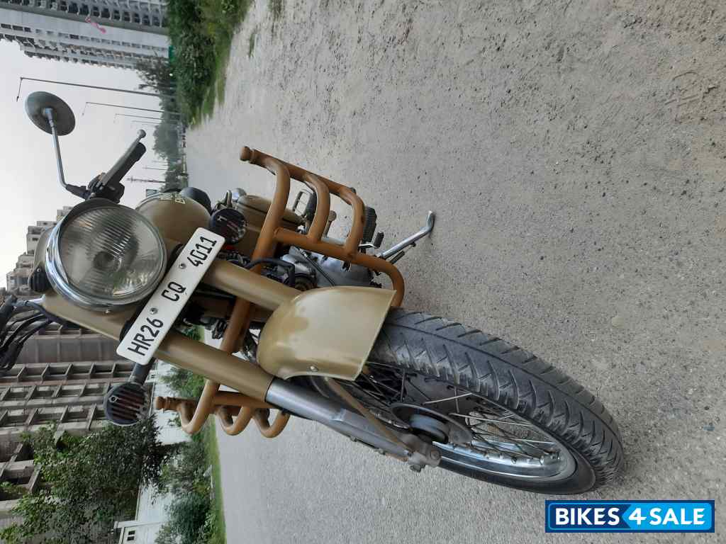 Royal Enfield Classic Desert Storm