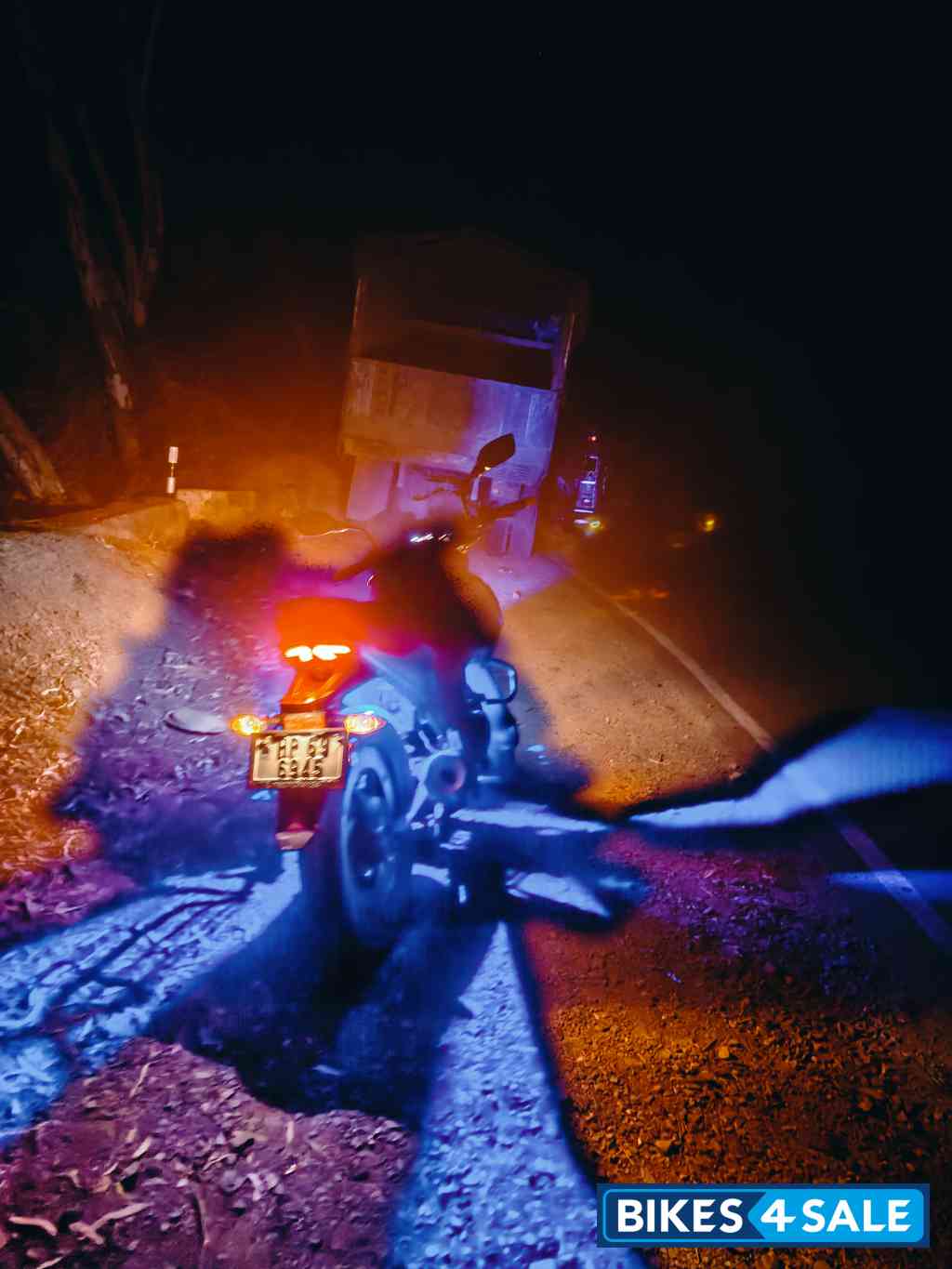 Fairy Yellow TVS Raider Split Seat