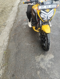 Fairy Yellow TVS Raider Split Seat