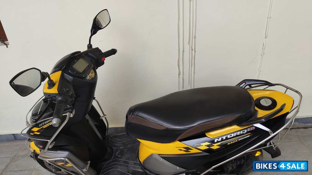 Yellow+black TVS NTORQ 125 Race Edition BS6