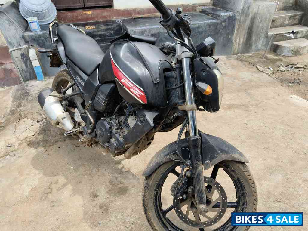 Yamaha FZ16