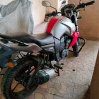 Yamaha FZ
