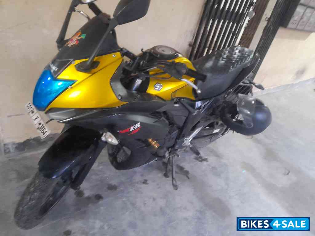 Suzuki Gixxer SF