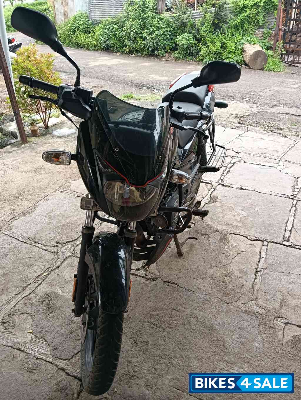 Bajaj Pulsar 125 Neon BS6