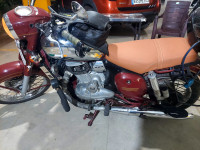 Maroon Jawa Jawa