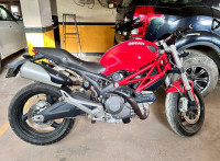 Ducati Monster 795