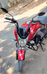 Red Honda CB Unicorn 160