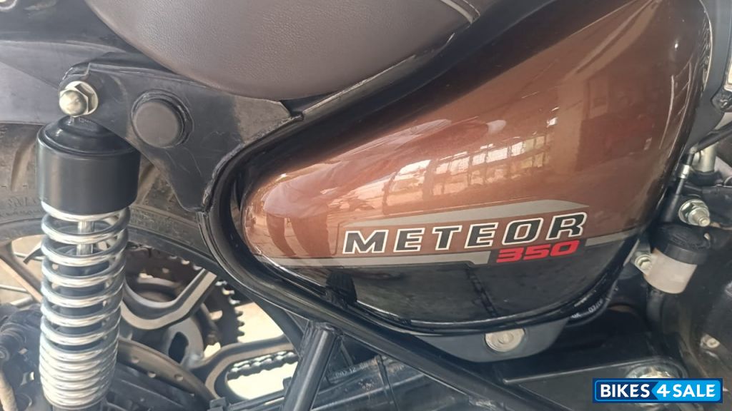 Brown 🟤 Royal Enfield Meteor 350 Supernova