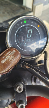 Yezdi Scrambler Dual Tone