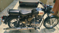 Black Royal Enfield Classic 350
