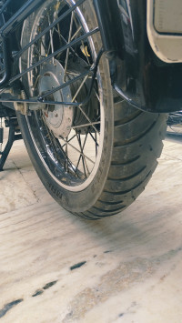 Black Royal Enfield Classic 350