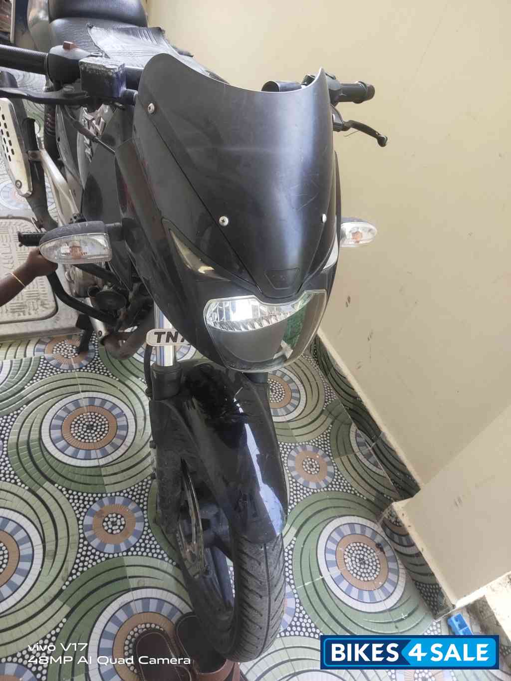 Black Bajaj Pulsar 180