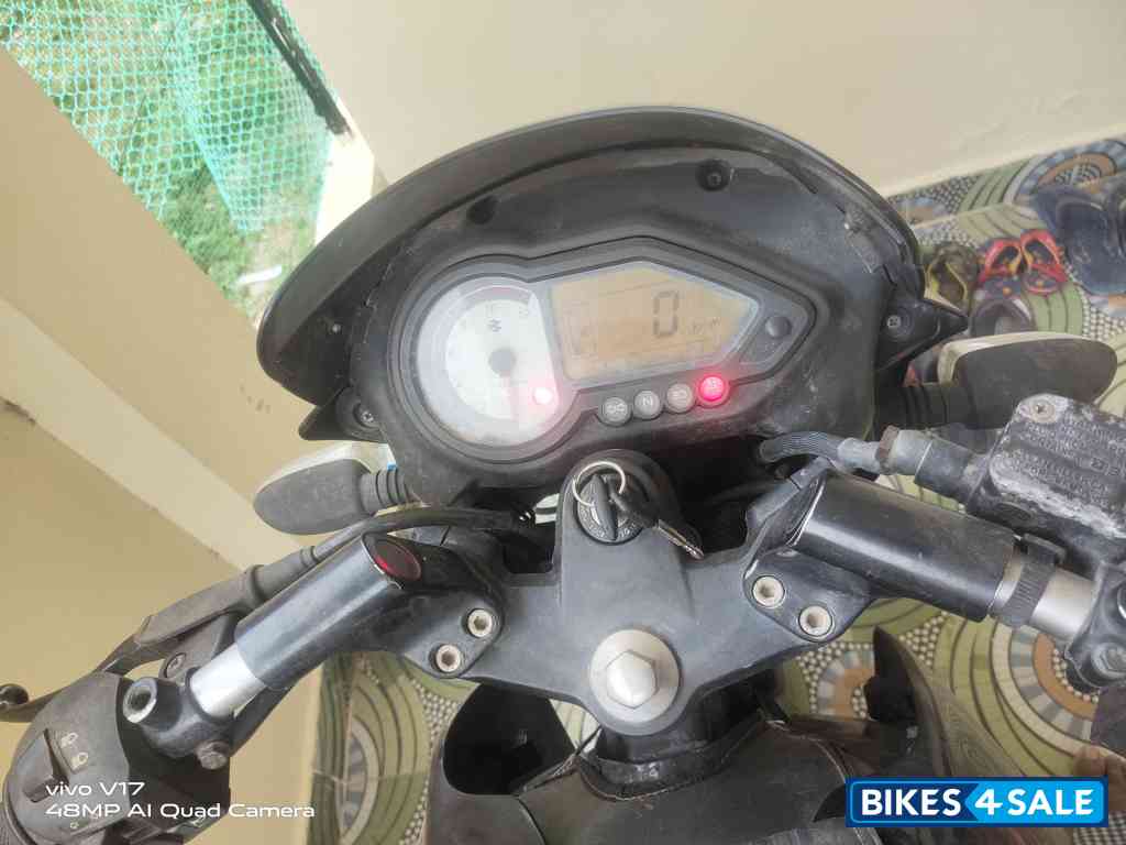 Black Bajaj Pulsar 180