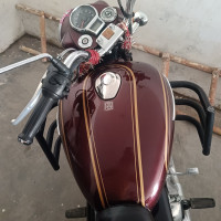 Royal Enfield Bullet 350