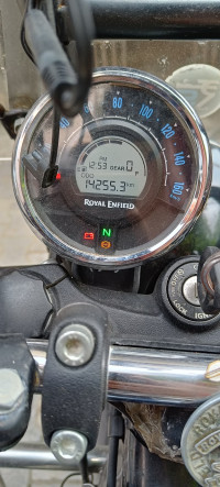 Royal Enfield Meteor 350 Stellar