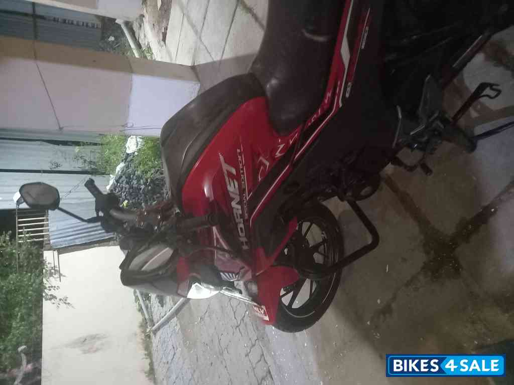 Honda CB Hornet 160R