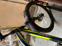 Black And Green Hero Cycles monk 2023