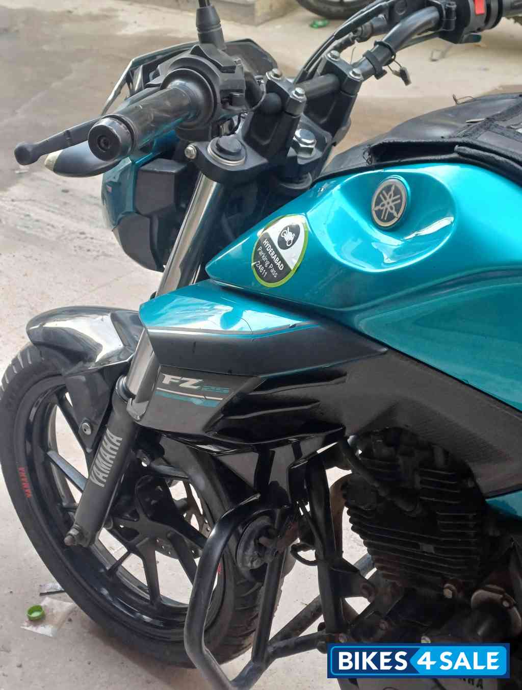 Yamaha FZ25