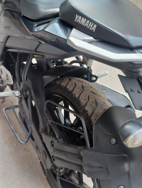 Yamaha FZ25