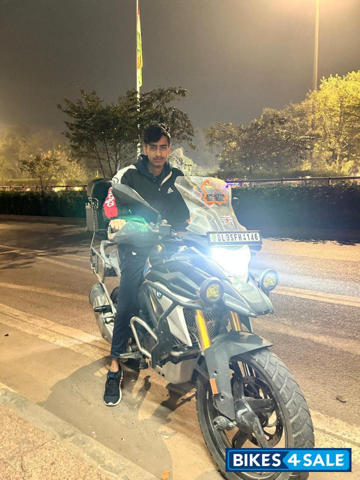 Cosmic Black BMW G 310 GS BS6