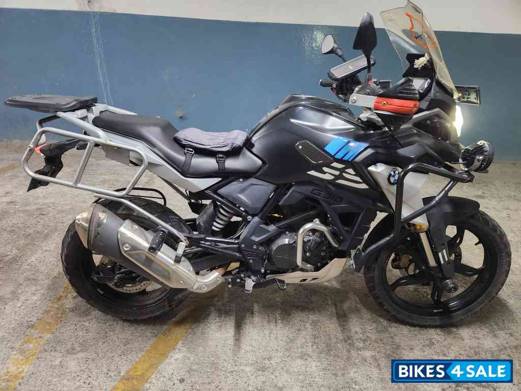 Cosmic Black BMW G 310 GS BS6