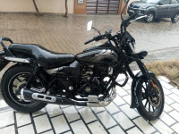 Black Bajaj Avenger Street 160