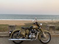 Royal Enfield Classic 500