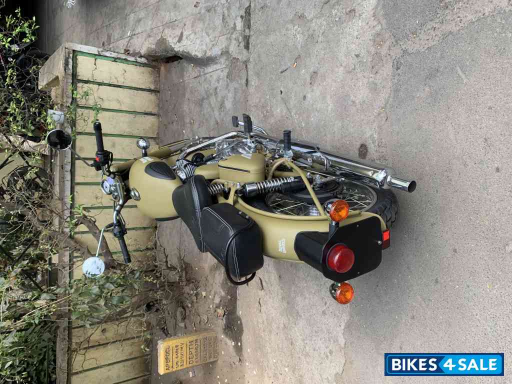 Royal Enfield Classic 500