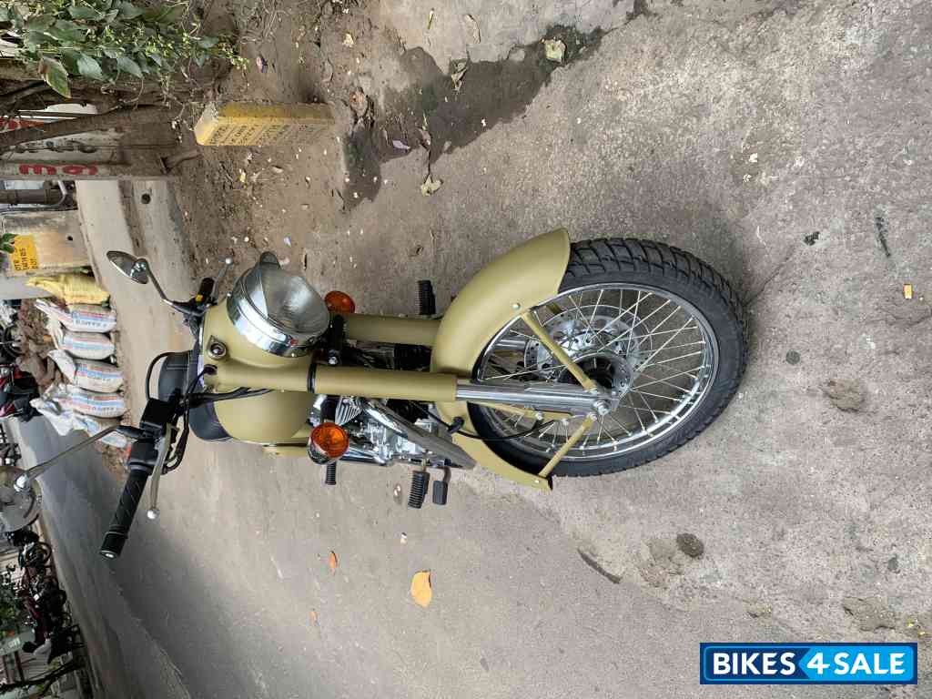 Royal Enfield Classic 500