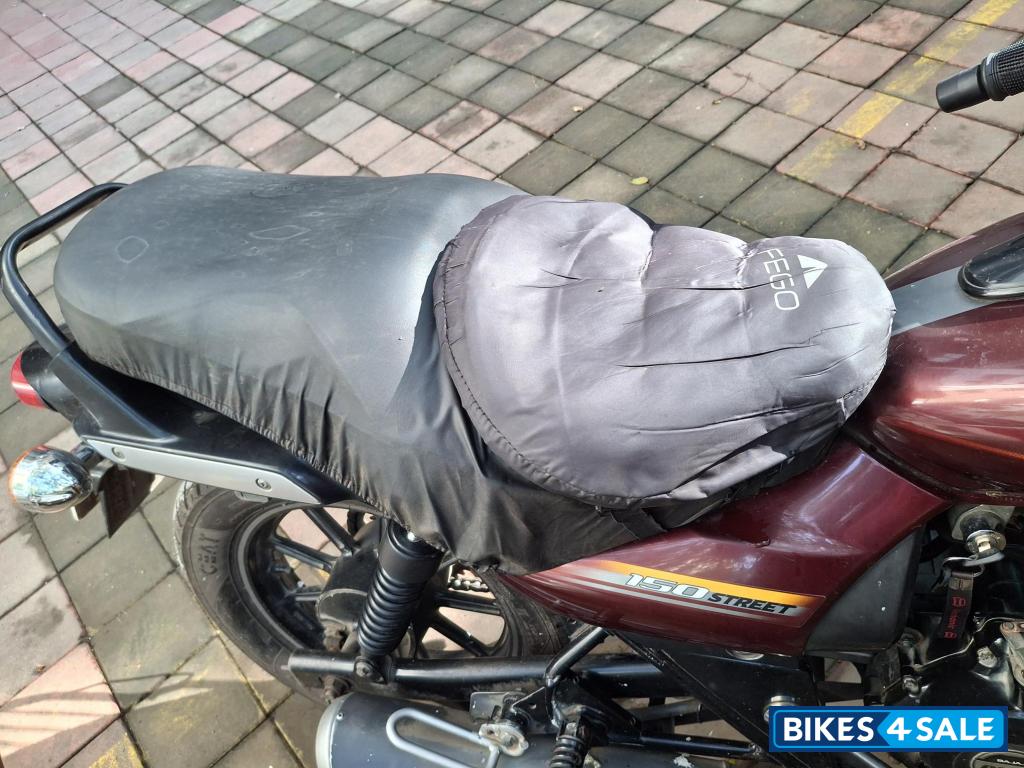 Bajaj Avenger Street 150