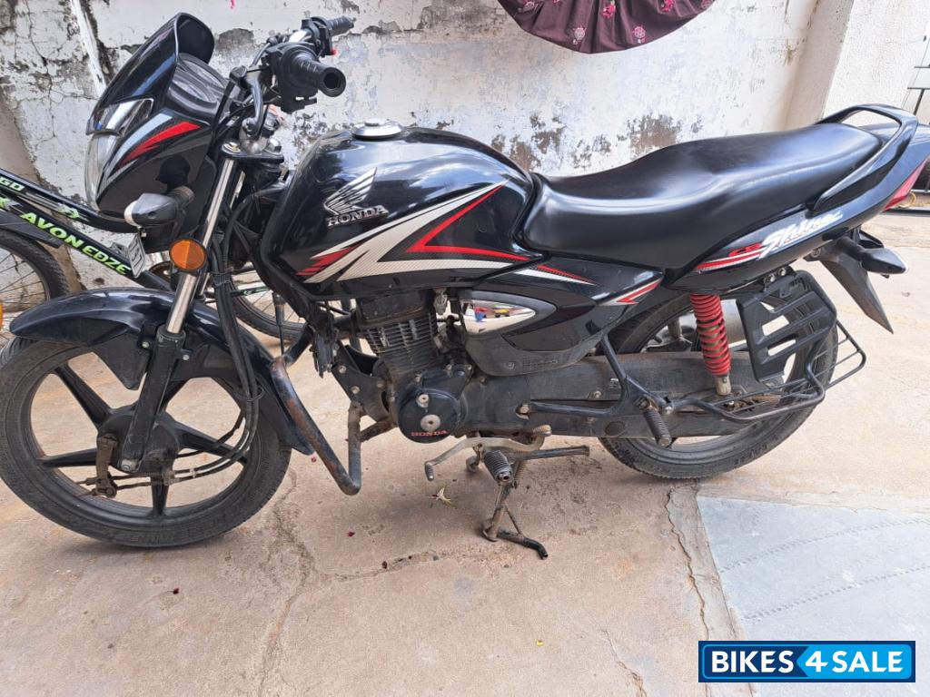 Honda CB Shine
