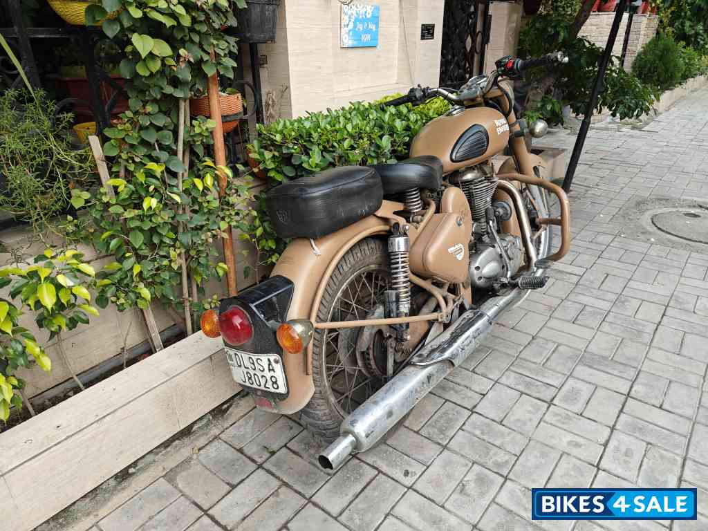 Desert Storm Royal Enfield Classic 500 Desert Storm Royal Enfield Classic 500
