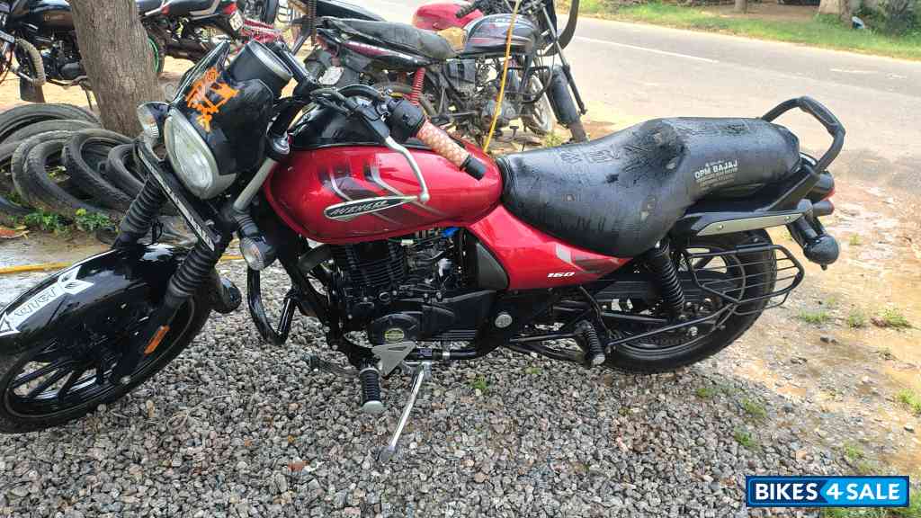 Bajaj Avenger Street 160 BS6