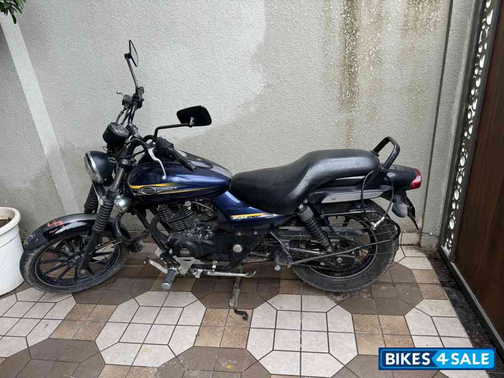Bajaj Avenger Street 150